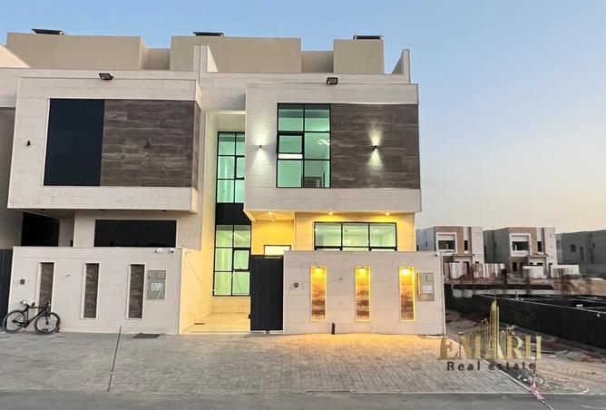 82823765 - Property Main Image