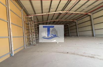 Warehouse - Studio for rent in Mussafah Industrial Area - Mussafah - Abu Dhabi