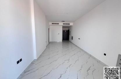 Apartment - 1 Bedroom - 2 Bathrooms for rent in Al Mowaihat 1 - Al Mowaihat - Ajman Apartment - 1 Bedroom - 2 Bathrooms for rent in Al Mowaihat 1 - Al Mowaihat - Ajman
