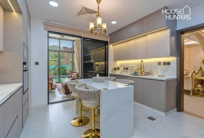 160528317 - Property Image 3