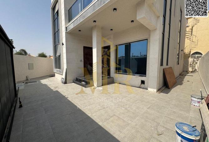 56972887 - Property Image 3