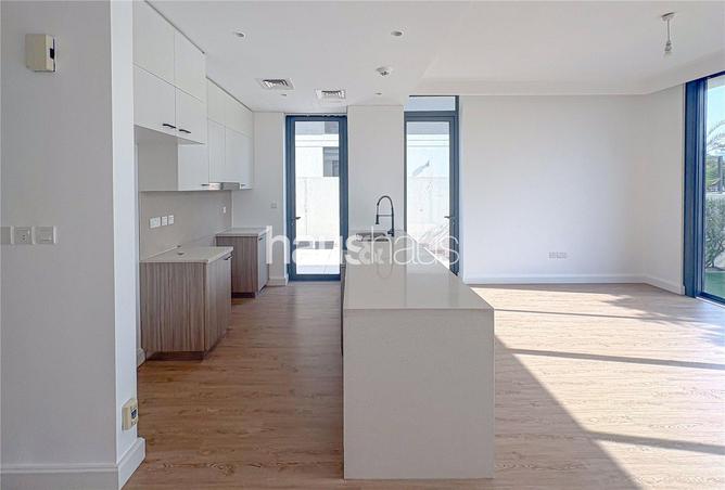 98679169 - Property Image 3