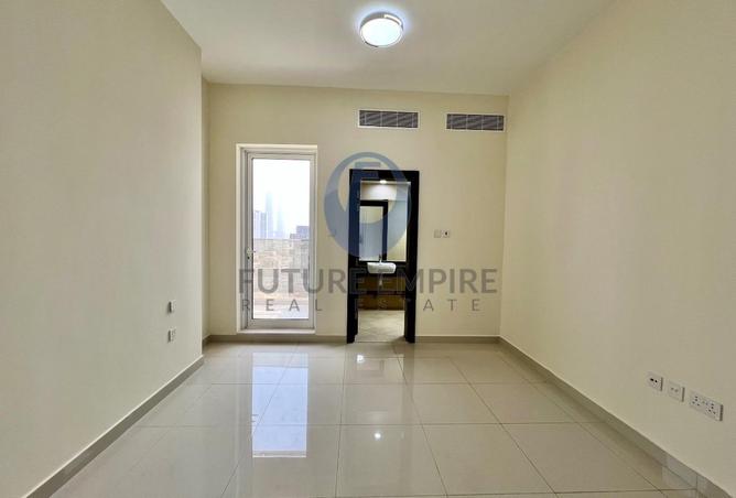 70281440 - Property Image 3