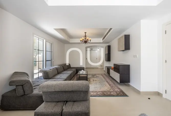 128813611 - Property Image 2