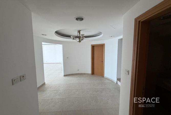 105956849 - صورة العقار 3