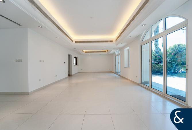 125613735 - Property Image 3