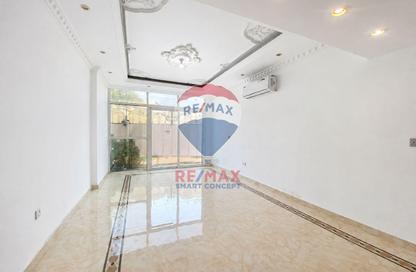 Villa - 4 Bedrooms - 5 Bathrooms for rent in Contemporary Style - Al Reef Villas - Al Reef - Abu Dhabi