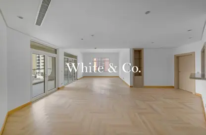 Apartment - 5 Bedrooms - 4 Bathrooms for rent in Al Das - Shoreline Apartments - Palm Jumeirah - Dubai