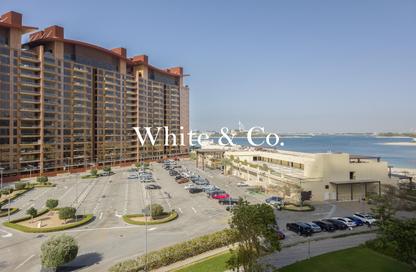 Apartment - 5 Bedrooms - 4 Bathrooms for rent in Al Das - Shoreline Apartments - Palm Jumeirah - Dubai