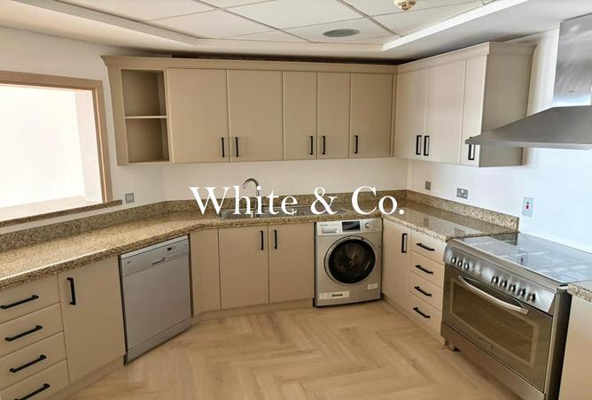 71906023 - صورة العقار 3