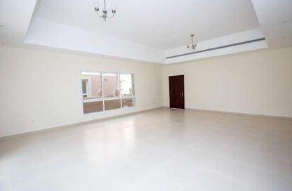 Villa - 4 Bedrooms - 3 Bathrooms for rent in Al Rashidiya - Dubai