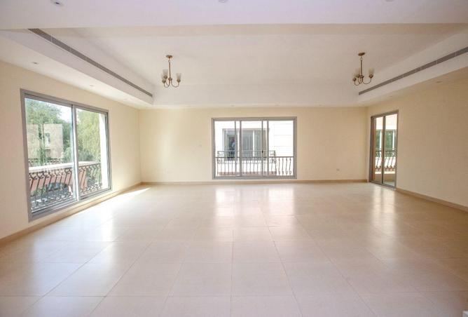 74627704 - Property Image 3