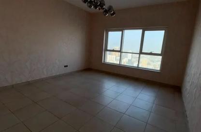 Apartment - 2 Bedrooms - 4 Bathrooms for sale in Al Khan Lagoon - Al Khan - Sharjah