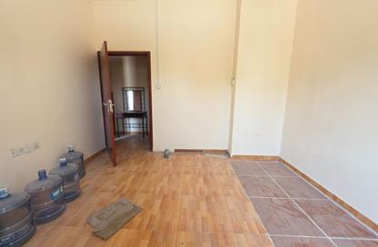 Apartment - 2 - 1 for rent in Fire Station Road - Muwaileh - Sharjah Apartment - 2 - 1 for rent in Fire Station Road - Muwaileh - Sharjah