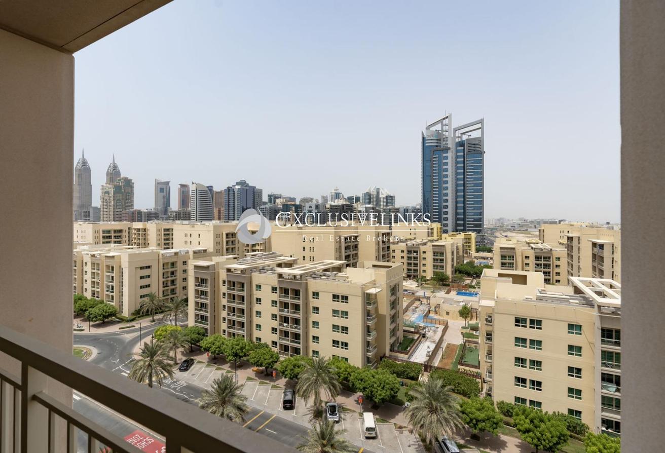 Skyline Views | Best Layout | Vacant photo 17