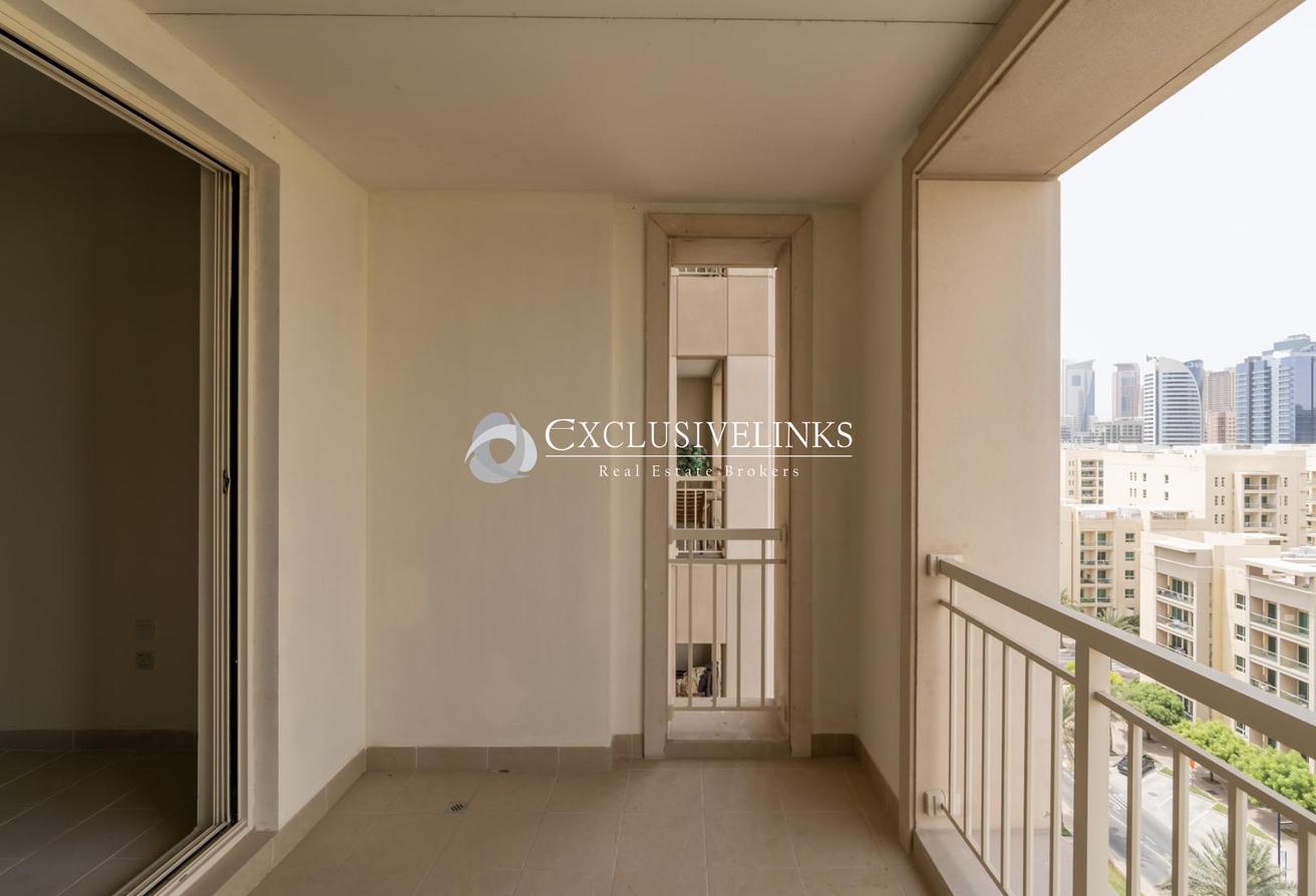 Skyline Views | Best Layout | Vacant photo 16