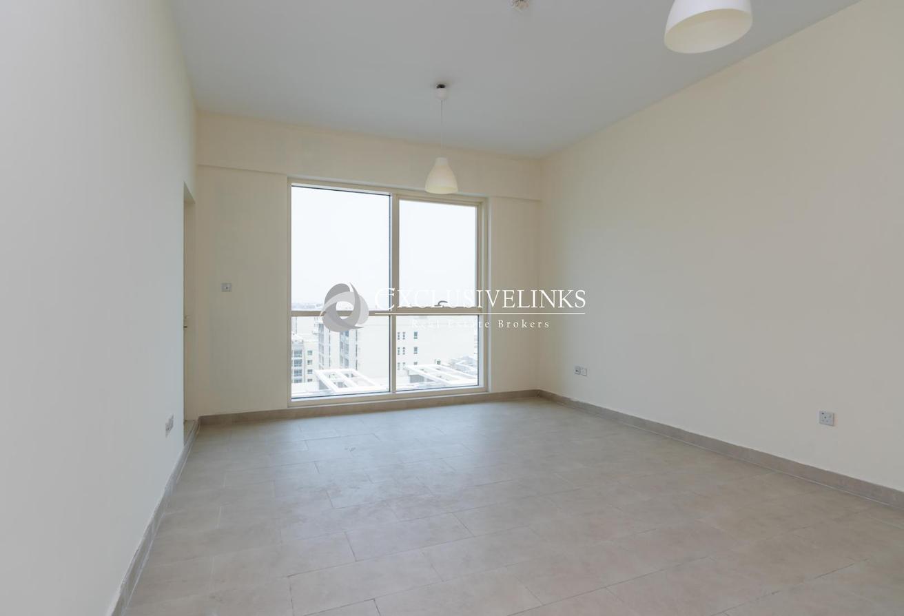 Skyline Views | Best Layout | Vacant photo 3