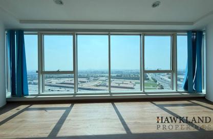 Office Space - Studio for rent in Churchill Executive Tower - Churchill Towers - Business Bay - Dubai Office Space - Studio for rent in Churchill Executive Tower - Churchill Towers - Business Bay - Dubai