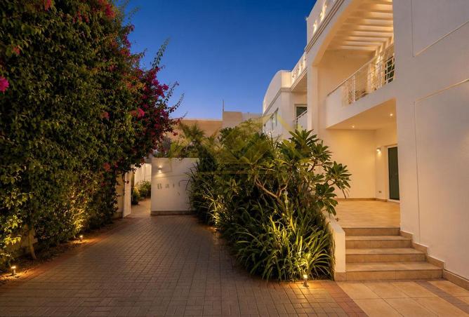 123833070 - Property Main Image