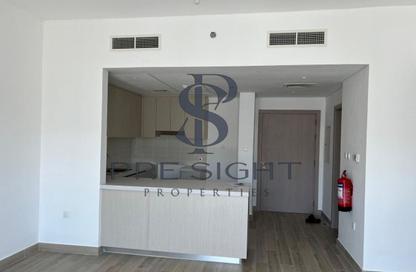 Apartment - 2 Bedrooms - 3 Bathrooms for rent in Waters Edge - Yas Island - Abu Dhabi