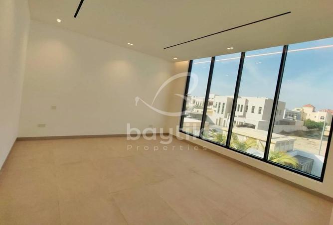 56571317 - صورة العقار 3