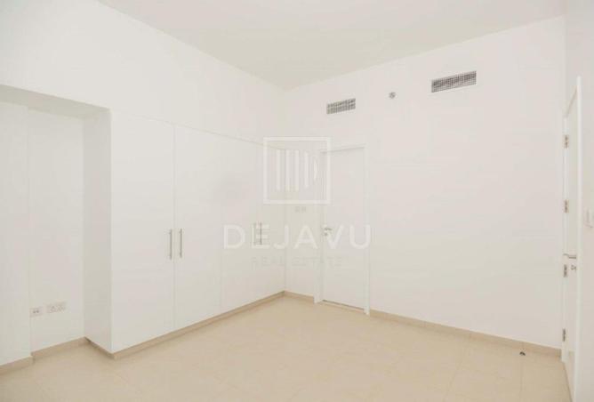 94006809 - Property Image 3