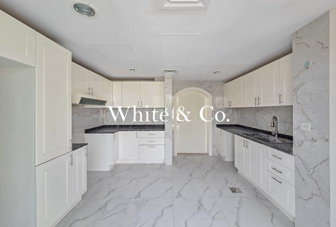 128814999 - Property Image 3