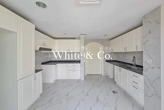 128814999 - Property Image 3