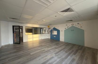 Office Space - Studio for rent in Asas Tower - Al Khan Lagoon - Al Khan - Sharjah Office Space - Studio for rent in Asas Tower - Al Khan Lagoon - Al Khan - Sharjah