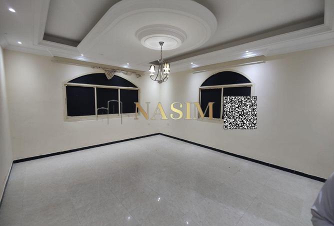 82812842 - Property Image 3