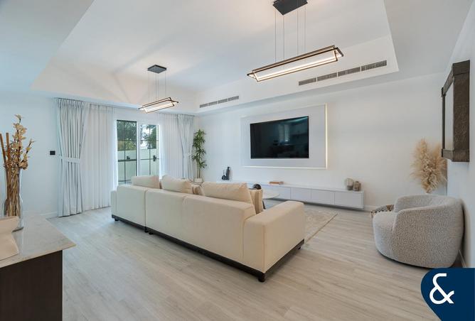 52389436 - Property Image 3