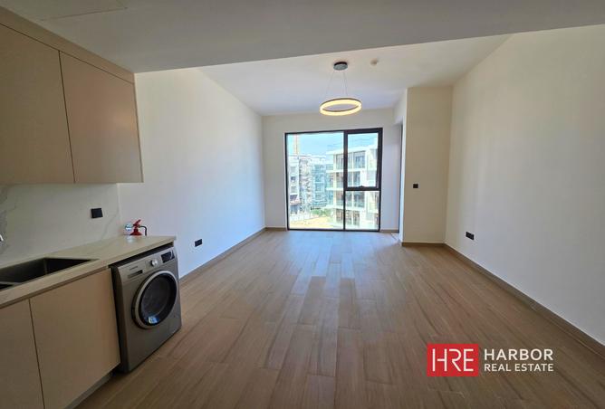 76964683 - Property Image 3