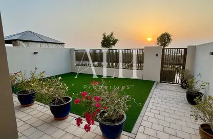 Townhouse - 3 Bedrooms - 4 Bathrooms for rent in La Violeta 2 - La Violeta - Villanova - Dubai Land - Dubai