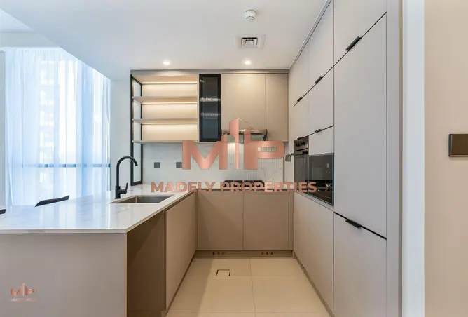 98263059 - Property Image 2