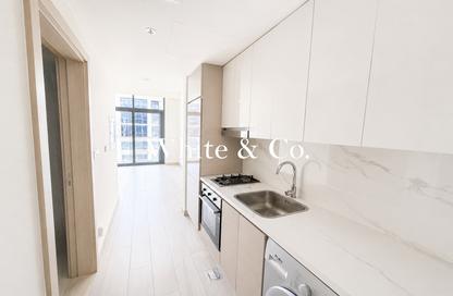 Apartment - Studio - 1 Bathroom for rent in Azizi Riviera 48 - Azizi Riviera - Meydan One - Meydan - Dubai