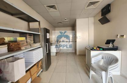 Shop - Studio for rent in Muwailih Building - Muwaileh - Sharjah