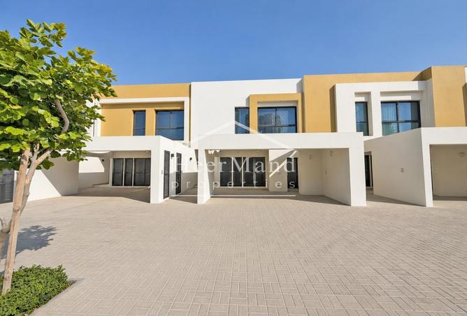105981438 - Property Main Image