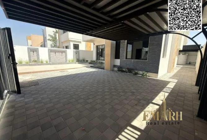 98719843 - Property Image 2
