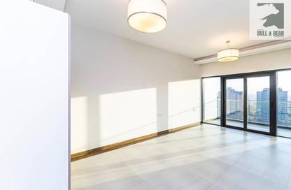 Apartment - Studio - 1 for rent in SOL Bay - Business Bay - Dubai