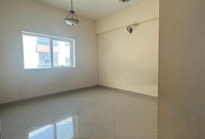 135603677 - Property Image 3