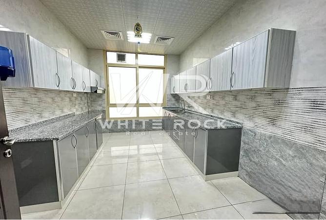 97802421 - Property Image 3