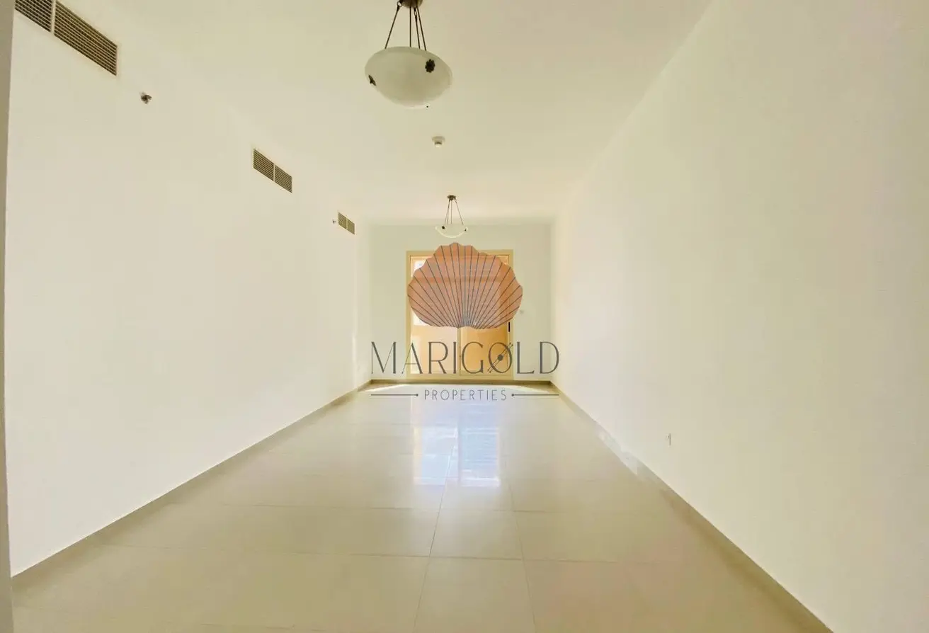 155513999 - Property Main Image