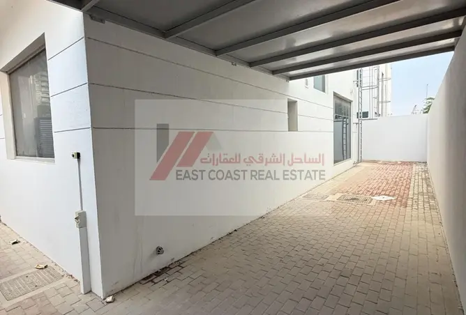 165621829 - صورة العقار 2