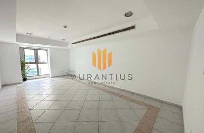 Apartment - 1 Bedroom - 2 Bathrooms for rent in Princess Tower - Dubai Marina - Dubai