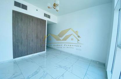 Apartment - 3 Bedrooms - 4 Bathrooms for rent in Jumeirah Garden City - Al Satwa - Dubai