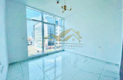 Apartment - 3 Bedrooms - 4 Bathrooms for rent in Jumeirah Garden City - Al Satwa - Dubai