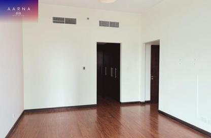 Apartment - 2 Bedrooms - 4 Bathrooms for rent in Green Lakes Towers 2 - Green Lakes Towers - JLT Cluster S - Jumeirah Lake Towers - Dubai