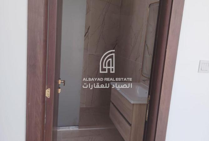113273117 - Property Image 3