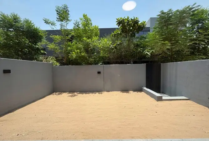 126541704 - Property Image 2