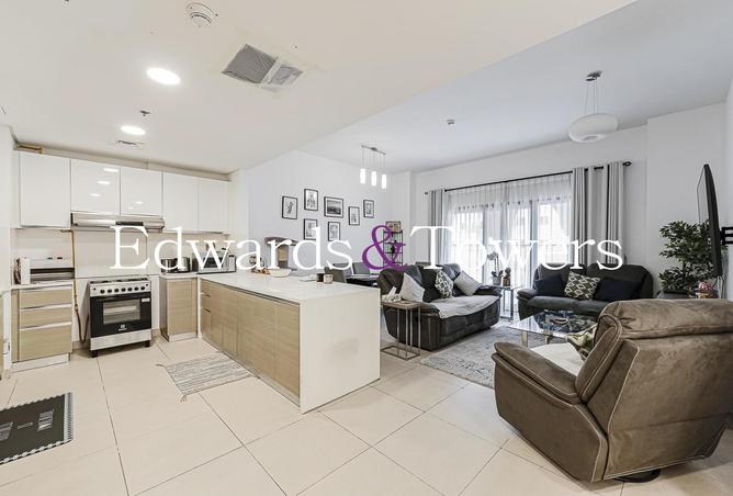 81117613 - Property Image 3